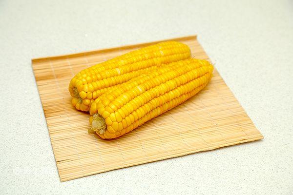 煮熟的玉米可以隔夜吃吗 煮熟的玉米怎么保存